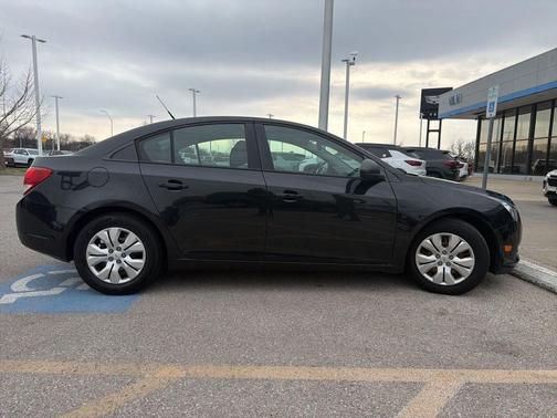 2013 Chevrolet Cruze LS