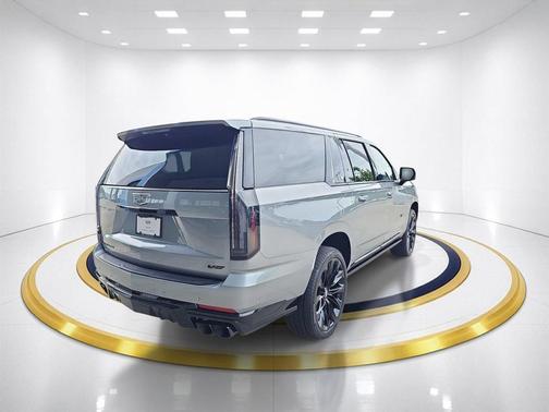 Argent Silver Metallic 2026 Cadillac Escalade ESV V-Series