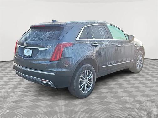 2022 Cadillac XT5 Premium Luxury