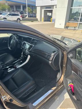 2017 Honda Accord Hybrid EX-L