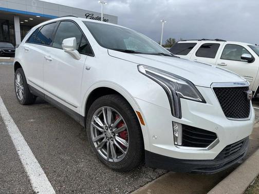 2023 Cadillac XT5 Sport