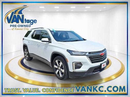 Summit White 2023 Chevrolet Traverse LT Leather