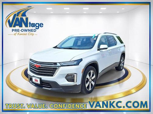 Summit White 2023 Chevrolet Traverse LT Leather