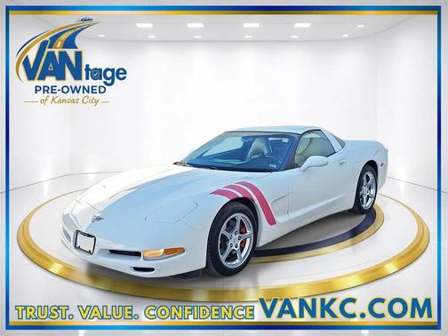 2003 Chevrolet Corvette Base