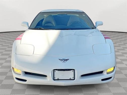 2003 Chevrolet Corvette Base