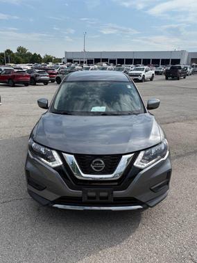 Gun Metallic 2018 Nissan Rogue S