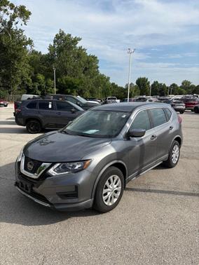Gun Metallic 2018 Nissan Rogue S
