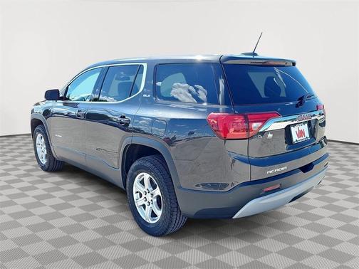 2017 GMC Acadia SLE-1