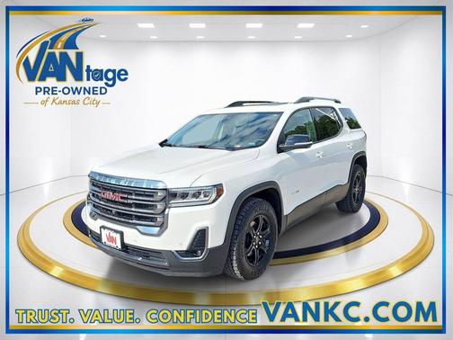 White Frost Tricoat 2023 GMC Acadia AWD AT4