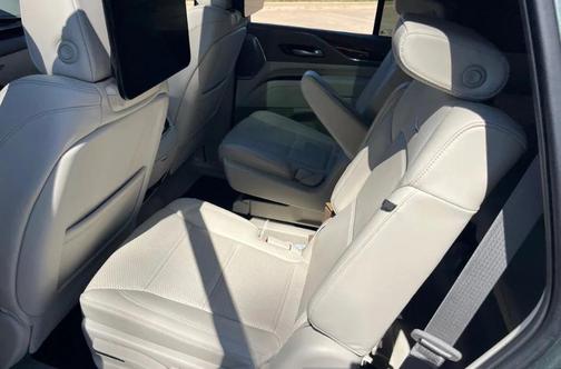 2023 Cadillac Escalade Premium Luxury Platinum