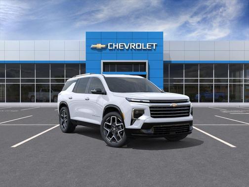 Polar White Tricoat 2026 Chevrolet Traverse High Country