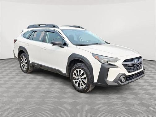 2025 Subaru Outback Base