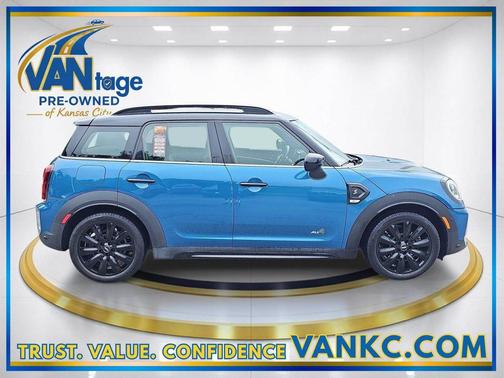 Blue 2022 MINI Countryman Cooper S ALL4