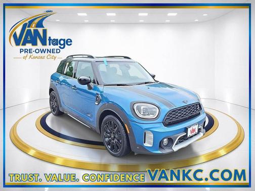 Blue 2022 MINI Countryman Cooper S ALL4