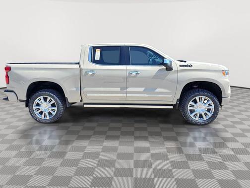 White Sands 2026 Chevrolet Silverado 1500 High Country