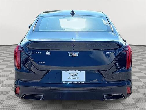 2022 Cadillac CT4 Premium Luxury
