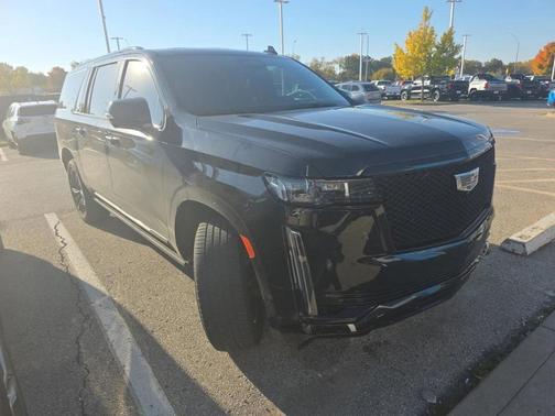2023 Cadillac Escalade ESV Sport Platinum