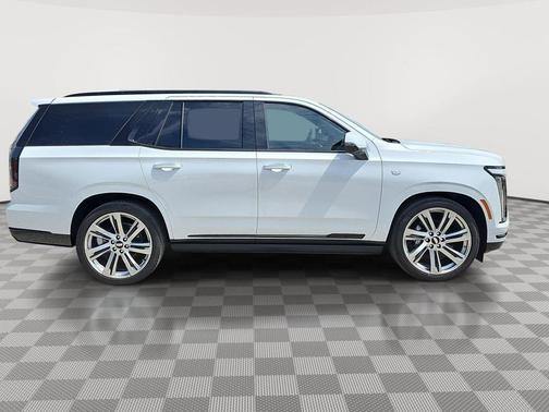 Vibrant White Tricoat 2026 Cadillac Escalade Sport