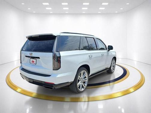 Vibrant White Tricoat 2026 Cadillac Escalade Sport