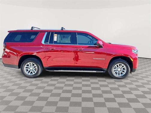 2022 Chevrolet Suburban LS