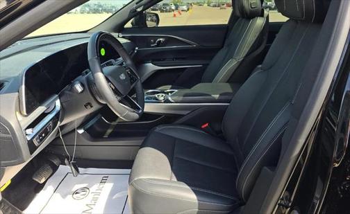 2024 Cadillac LYRIQ Luxury w/1SD