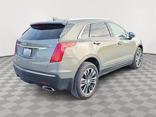 2018 Cadillac XT5 Premium Luxury