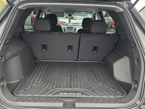 Mosaic Black Metallic 2024 Chevrolet Equinox LS