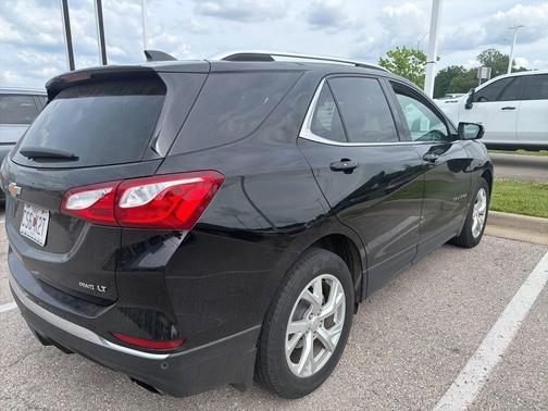 Mosaic Black Metallic 2019 Chevrolet Equinox 1LT