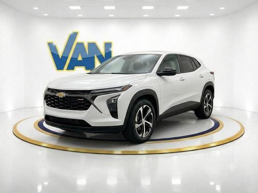 Summit White 2024 Chevrolet Trax FWD 1RS