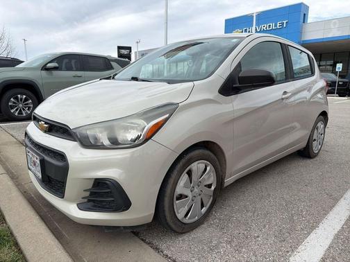 Toasted Marshmallow Metallic 2017 Chevrolet Spark LS