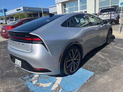 2024 Toyota Prius LE