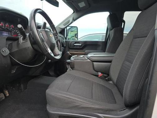 Summit White 2026 GMC Sierra 2500 AT4