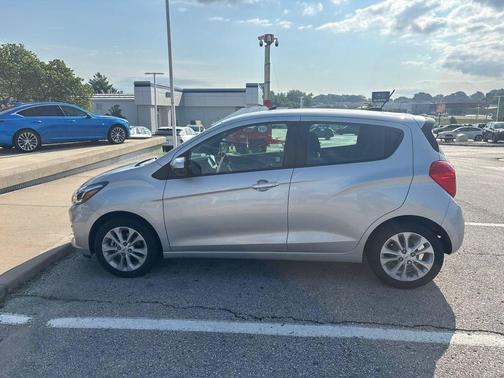 Silver Ice Metallic 2020 Chevrolet Spark 1LT