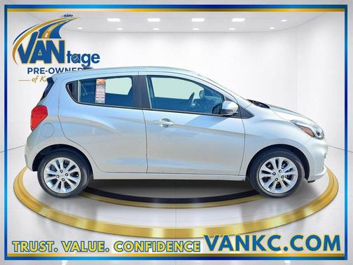 Silver Ice Metallic 2020 Chevrolet Spark 1LT
