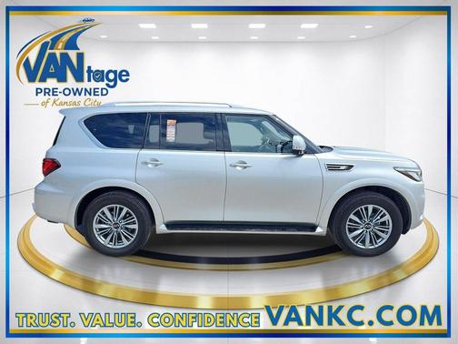Liquid Platinum 2022 INFINITI QX80 Luxe