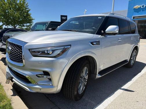 Liquid Platinum 2022 INFINITI QX80 Luxe
