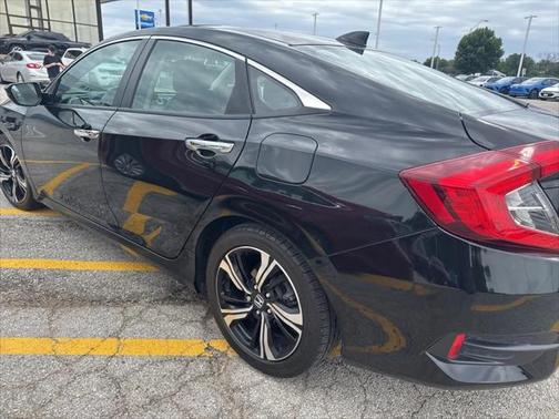 2017 Honda Civic Touring