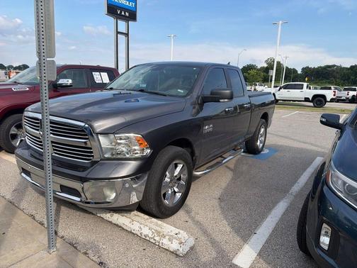 Granite Crystal Metallic Clearcoat 2018 RAM 1500 Big Horn