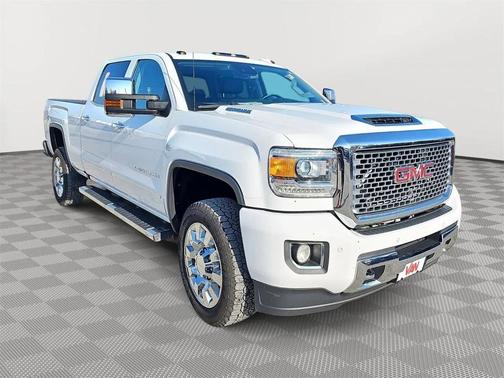 2017 GMC Sierra 2500 Denali