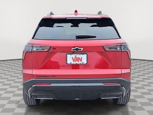 Radiant Red Tintcoat 2026 Chevrolet Equinox AWD RS