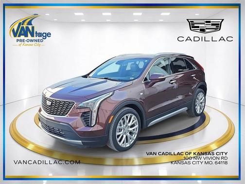 2023 Cadillac XT4 Premium Luxury