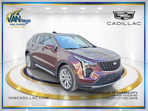 2023 Cadillac XT4 Premium Luxury