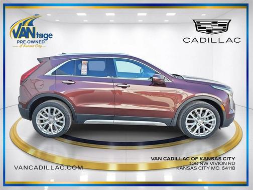 2023 Cadillac XT4 Premium Luxury