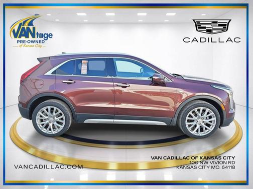 2023 Cadillac XT4 Premium Luxury