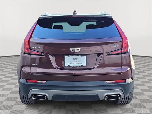 2023 Cadillac XT4 Premium Luxury