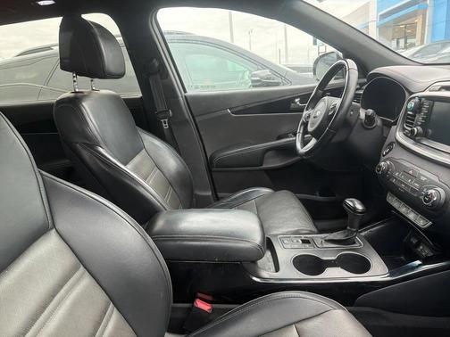 2017 Kia Sorento SXL