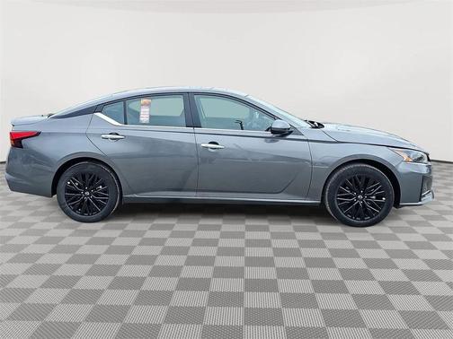 2025 Nissan Altima SV AWD