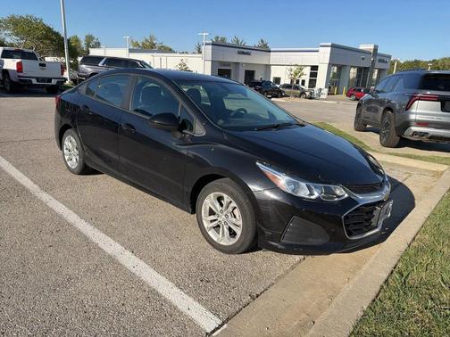 2019 Chevrolet Cruze LS