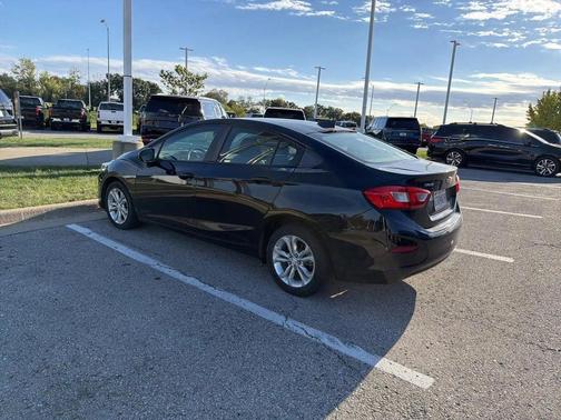 2019 Chevrolet Cruze LS