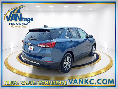 Lakeshore Blue Metallic 2024 Chevrolet Equinox 1LT